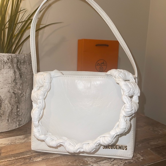 ❌SOLD❌ Jacquemus White 'Le Sac Noeud' Tote- BRAND NEW - Picture 7 of 9